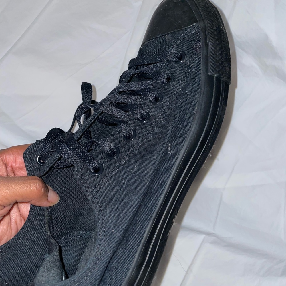Black converse